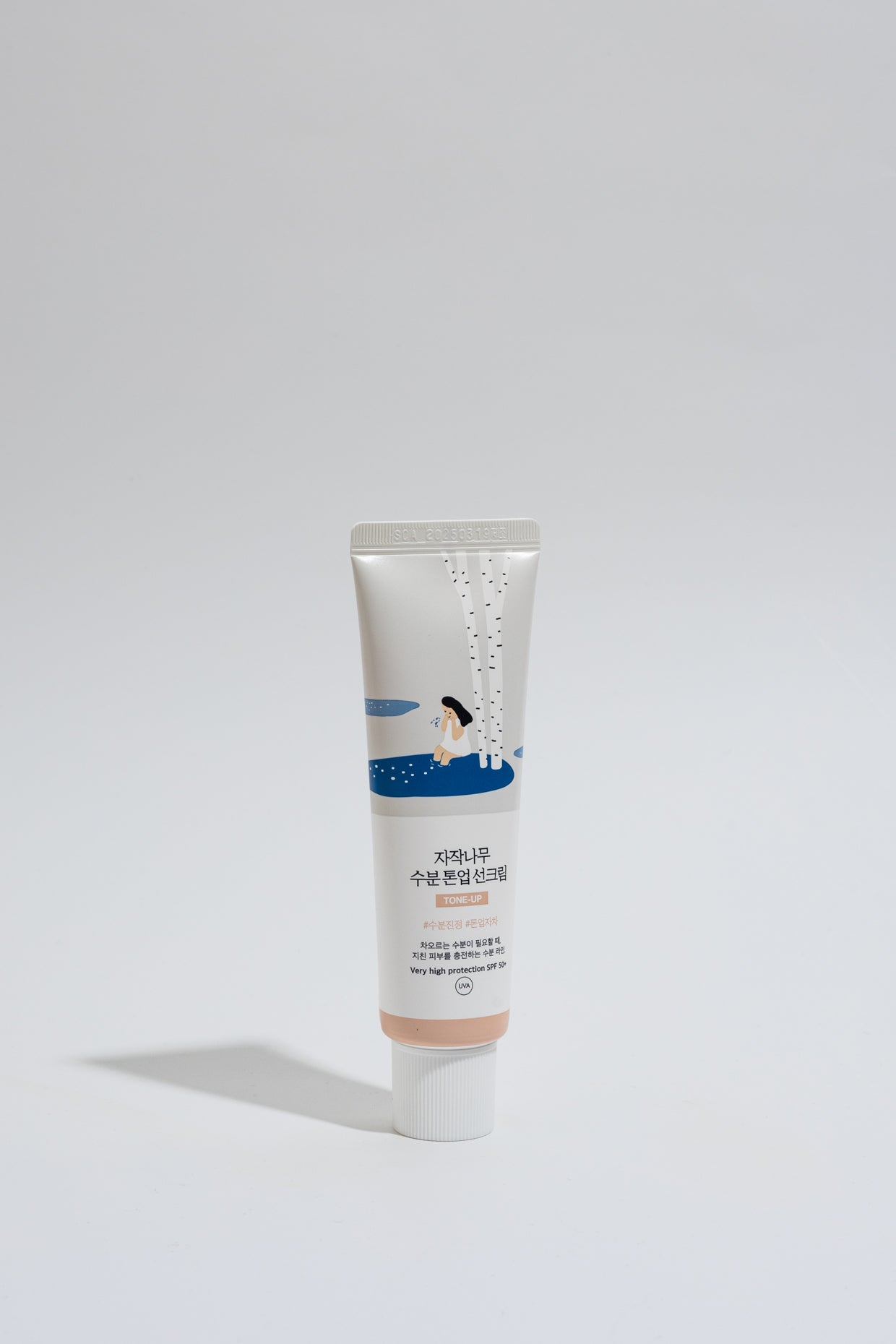 Round Lab Birch Moisture Tone-Up Sunscreen