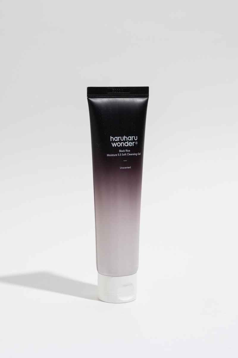 Haruharu Wonder Black Rice Moisture 5.5 Soft Cleansing Gel
