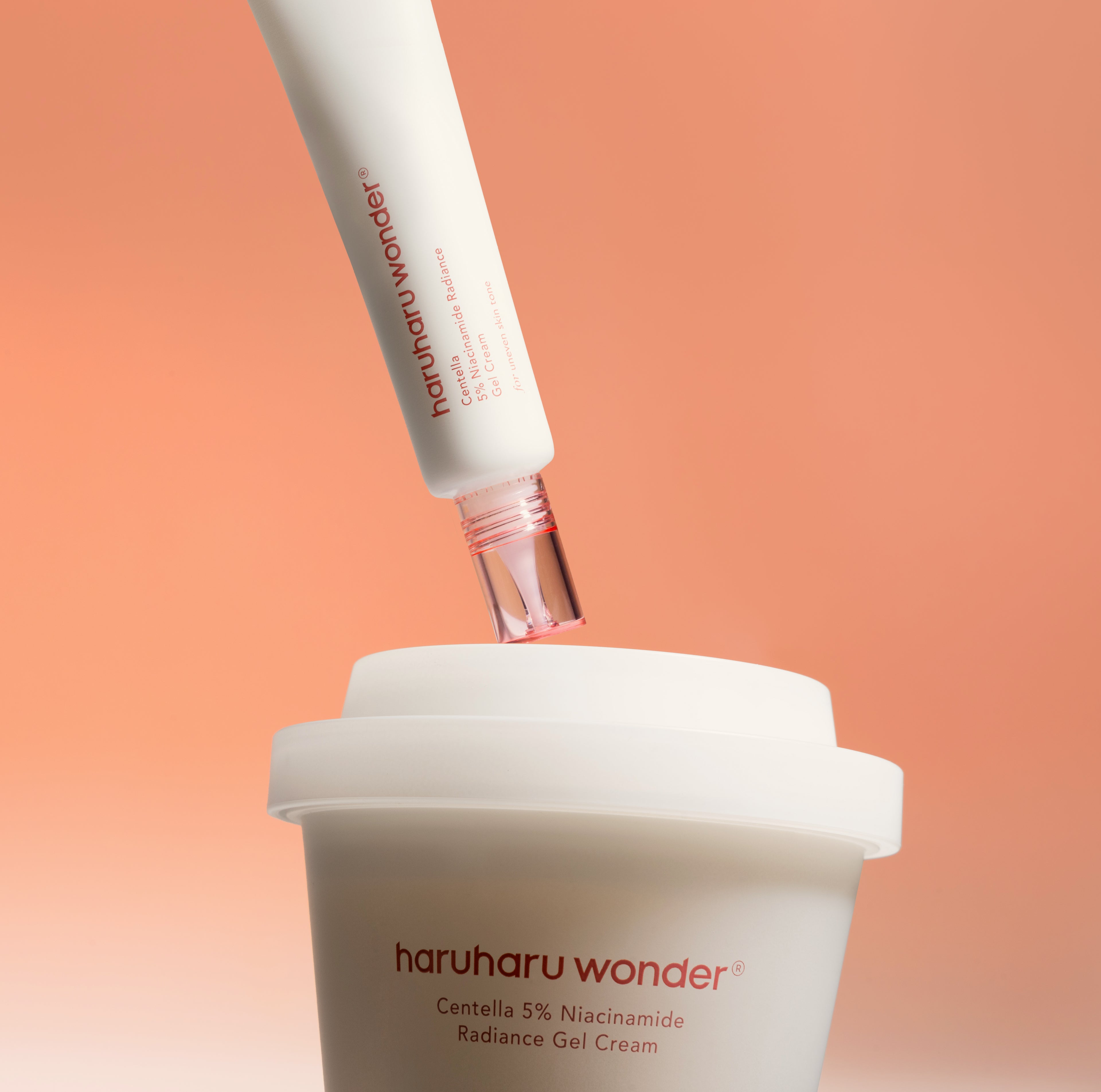 Haruharu Wonder Centella 5% Niacinamide Radiance Gel Cream 40g