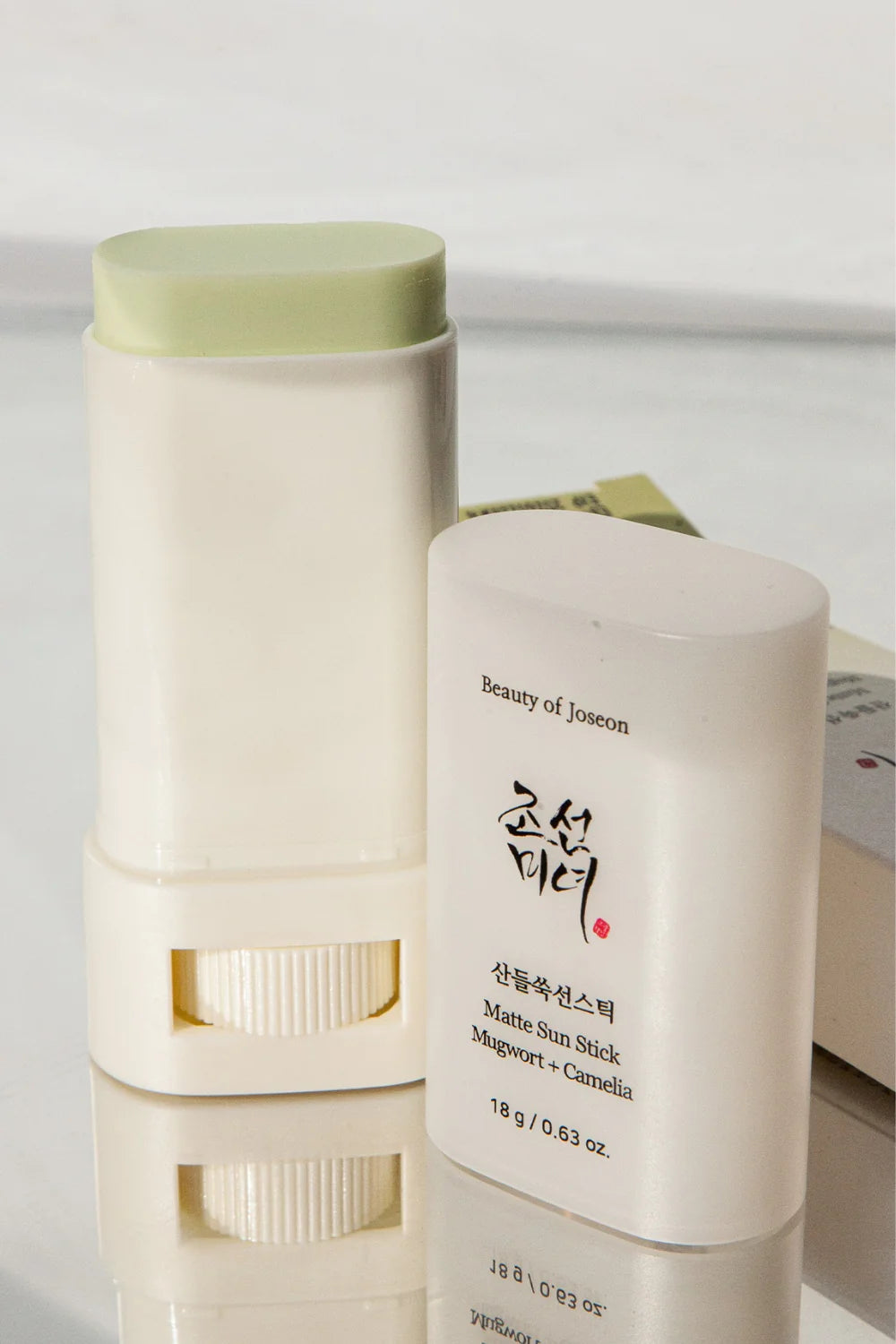 Matte Sun Stick : Mugwort+Camelia SPF50 PA++++